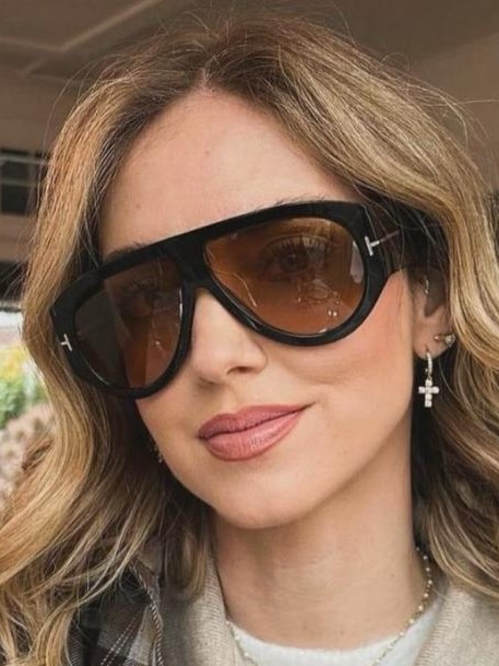 Black Aviator Frame Sunglasses with Brown Lenses